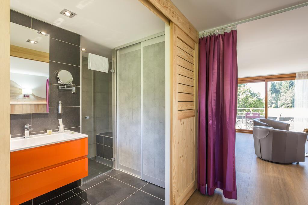 Logis Hotel Le Relais Du Bois Vialotte Le Chambon-sur-Lignon Ngoại thất bức ảnh