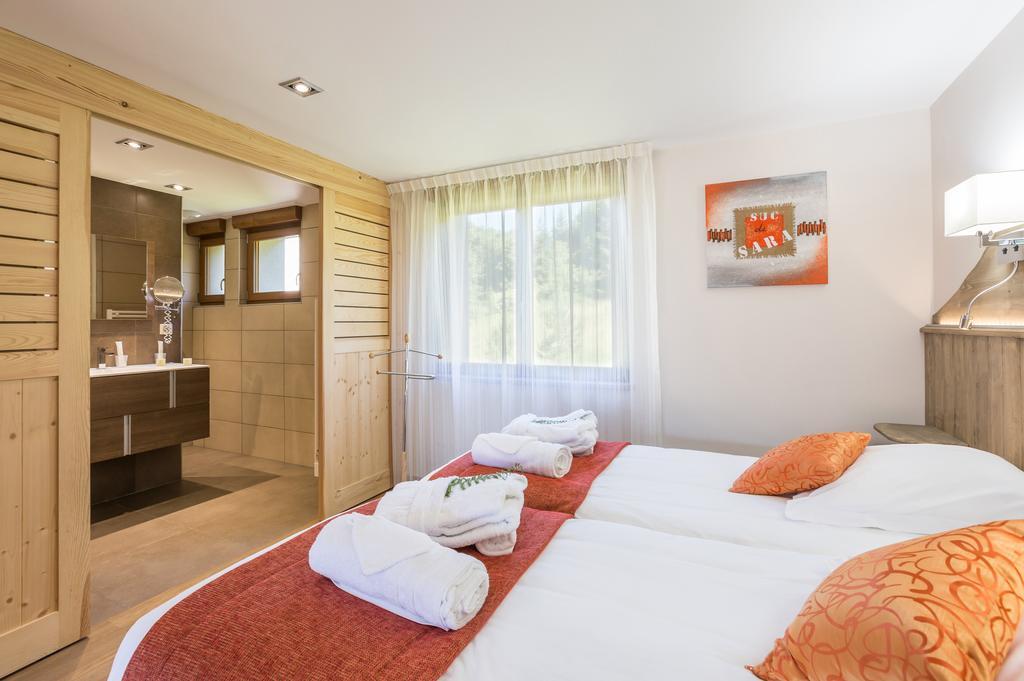 Logis Hotel Le Relais Du Bois Vialotte Le Chambon-sur-Lignon Ngoại thất bức ảnh