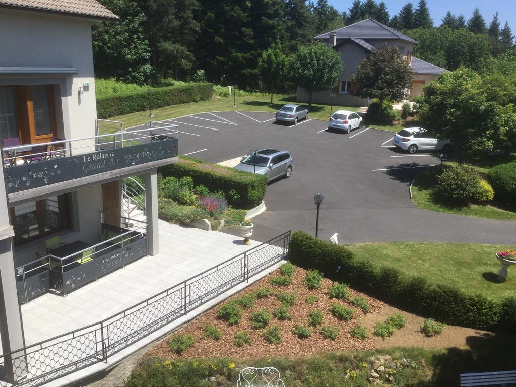 Logis Hotel Le Relais Du Bois Vialotte Le Chambon-sur-Lignon Ngoại thất bức ảnh